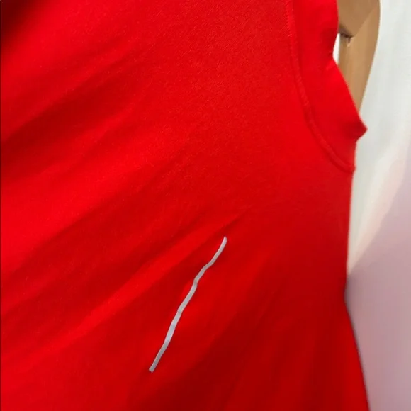 Nike Men’s Running Red and Black Kenya Top - Picture 4 of 6